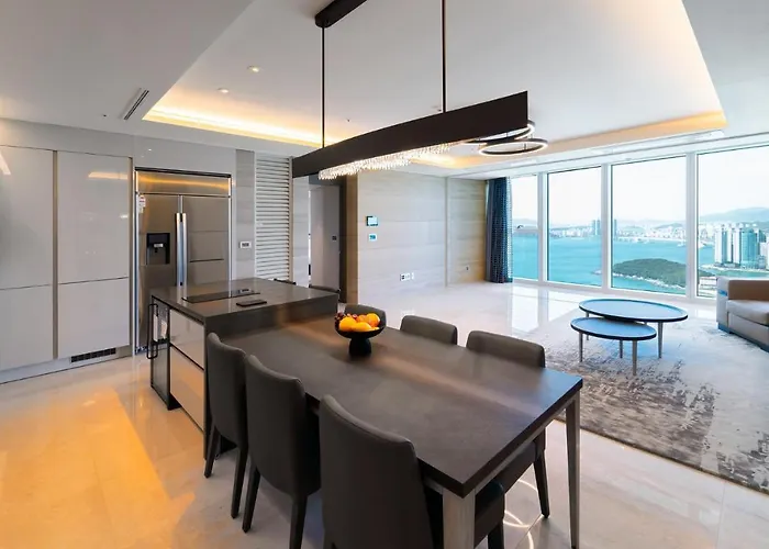 Grand Lct Hotel