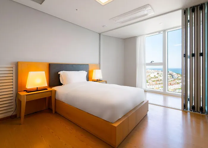 Grand Lct 4* Busan